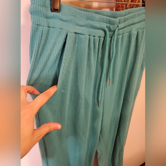 Teal Ribbed Set - Picture 9 of 11